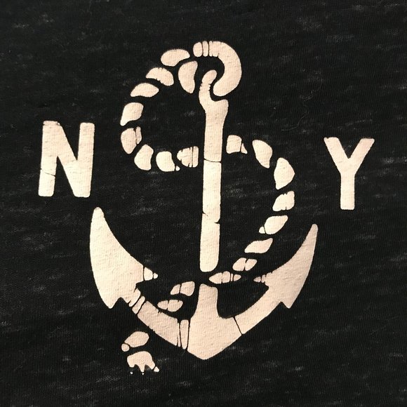 American Eagle Outfitters Favorite Tee - Picture 4 of 4